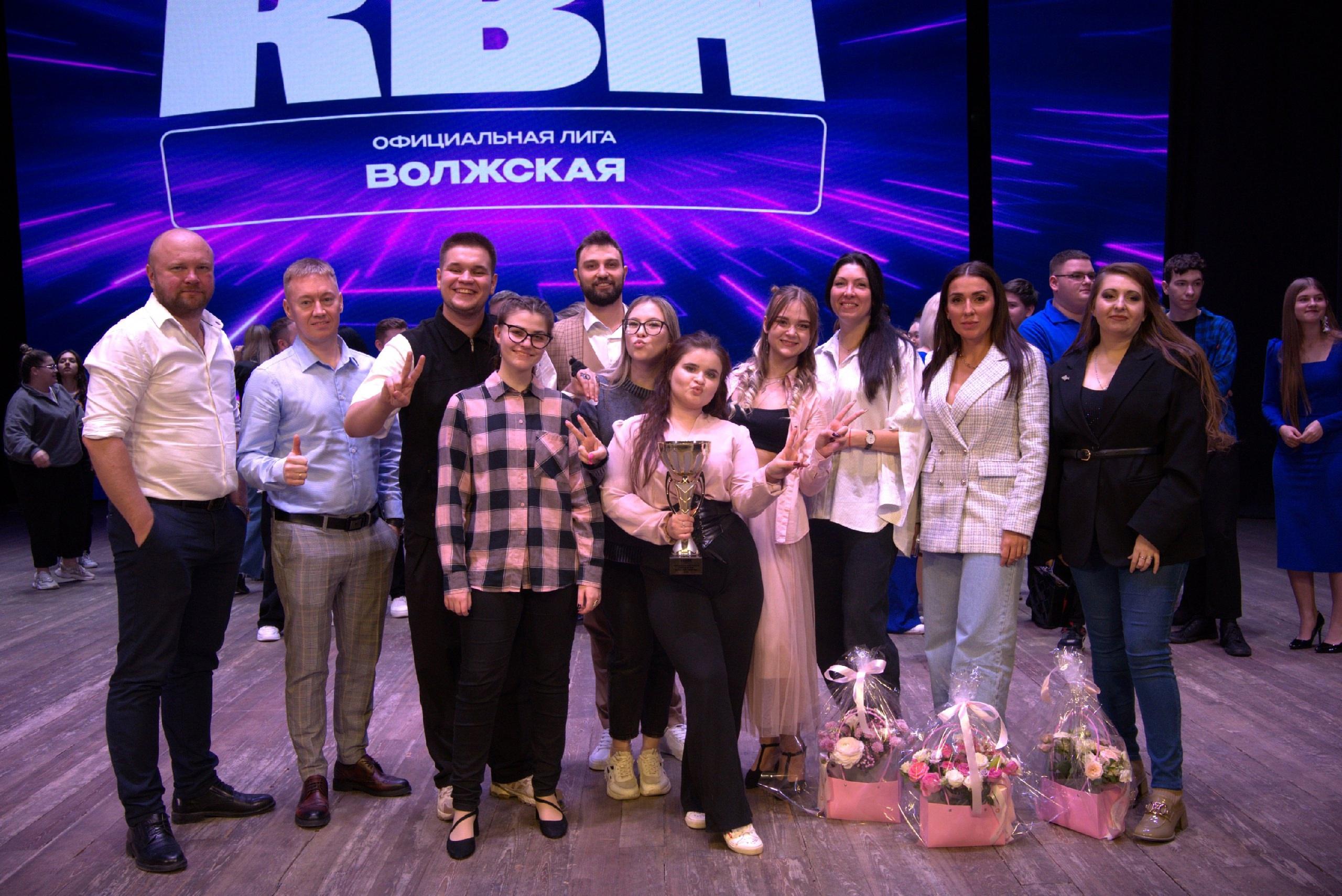 Поддерживаем КВН